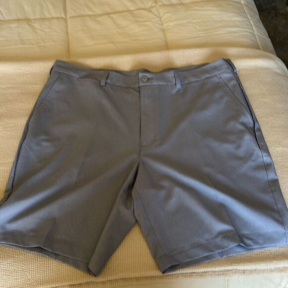 PGA Tour Golf Shorts, light Blue/Light Grey, Size 40, NWT - Picture 1 of 7
